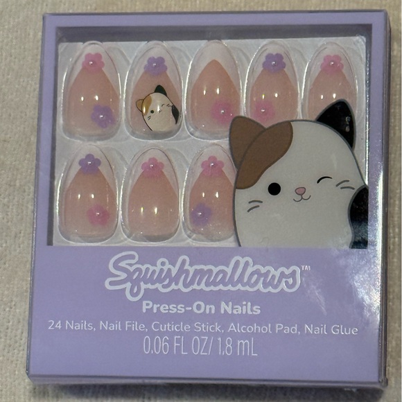 Squishmallows Cat-Themed Press-On Nails with Pink and Purple Accents - Picture 1 of 1